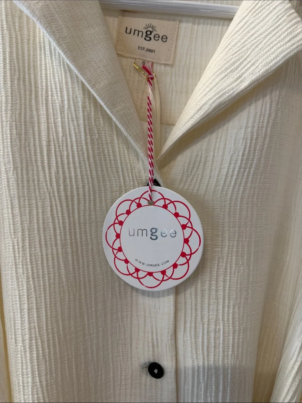 Umgee Cream Button-Front Dress with Black Floral Embroidery - Picture 4 of 10